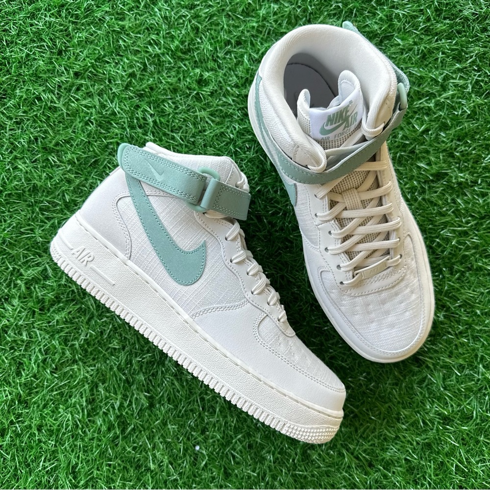 Nike Air Force 1 ‘07 Mid - Picture 7 of 10